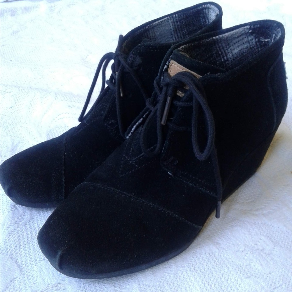 Toms Booties Shoes Wedges Lace Up Black Suede 8.5